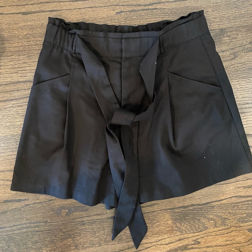 Zara black dressy shorts with tie